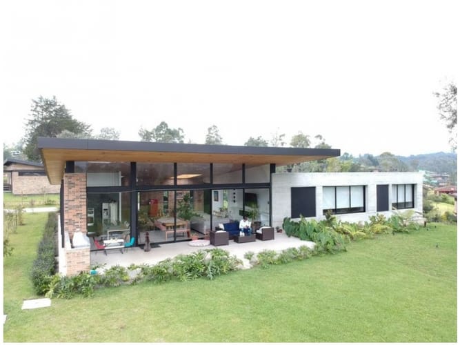 Casa de 3 alcobas en venta en Pantanillo, Medellín · foto 4 de 7