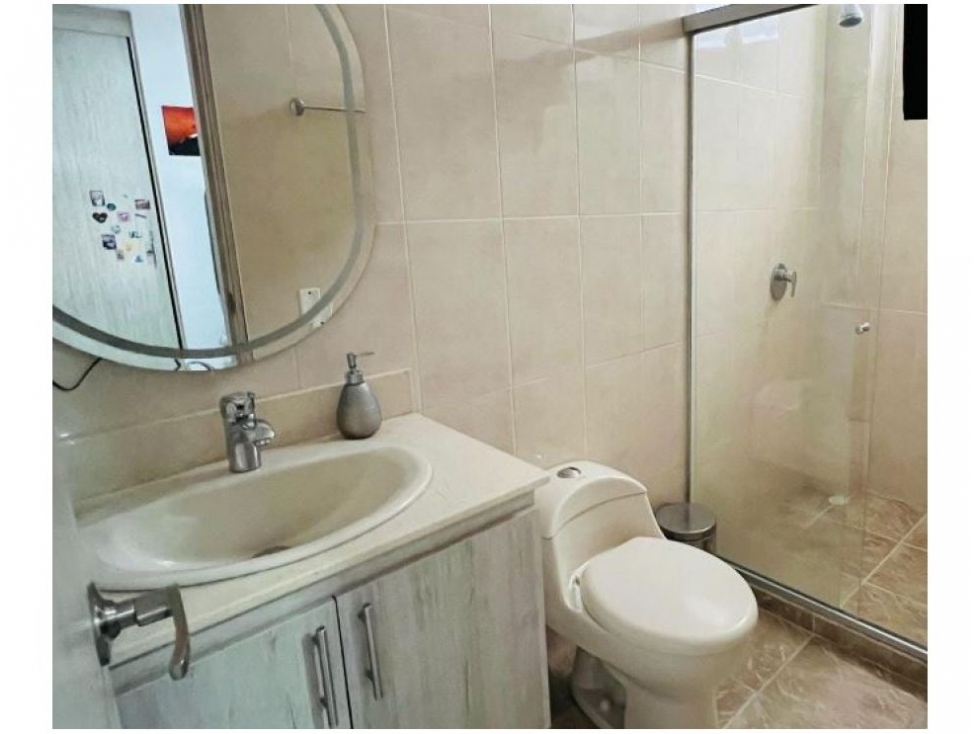 Apartamento en venta en La Cuenca, Envigado · foto 8 de 19
