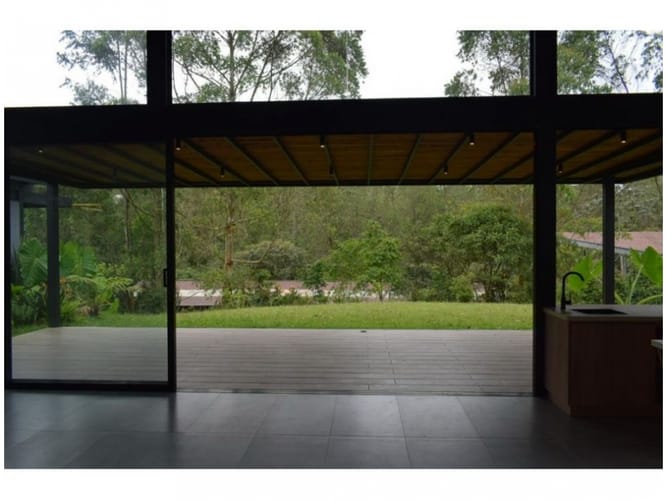 Casa de 3 alcobas en venta en Pantanillo, Medellín, 1800 m² · foto 5 de 8