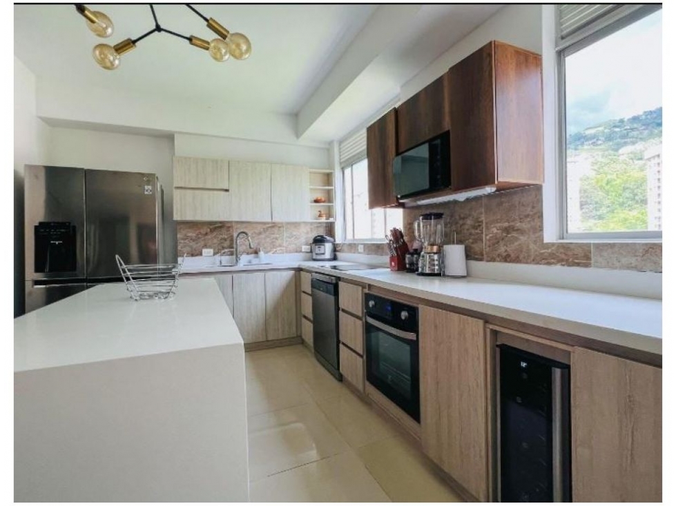 Apartamento en venta en La Cuenca, Envigado · foto 17 de 19