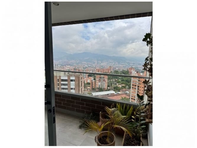 Apartamento de 3 alcobas en venta en Loma Del Chocho, Envigado, 110 m² · foto 6 de 22