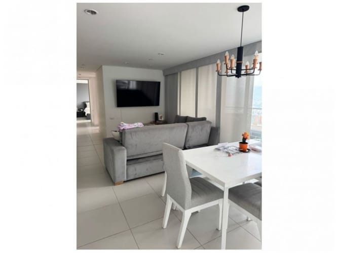 Apartamento de 3 alcobas en venta en Loma Del Chocho, Envigado, 110 m² · foto 7 de 22