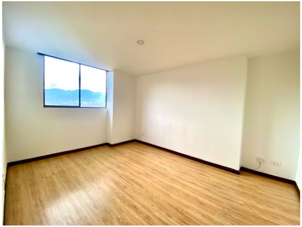 Apartamento en venta en La Abadia, Medellín · foto 8 de 14