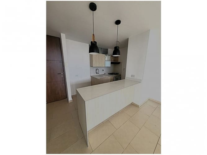 Apartaestudio en venta en El Poblado, Medellín, 55 m² · foto 12 de 24
