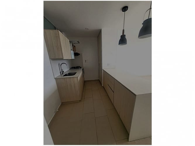 Apartaestudio en venta en El Poblado, Medellín, 55 m² · foto 18 de 24