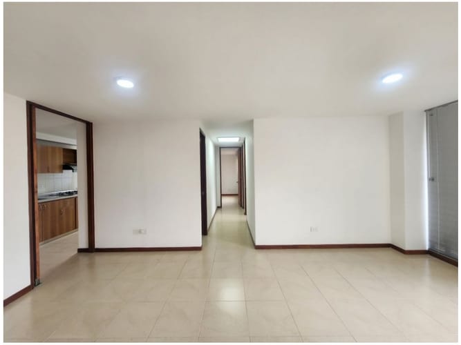 Apartamento en venta en El Poblado, Medellín · foto 4 de 17