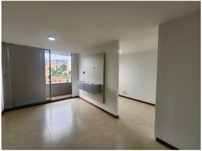 Apartamento en venta en El Poblado, Medellín · foto 8 de 17