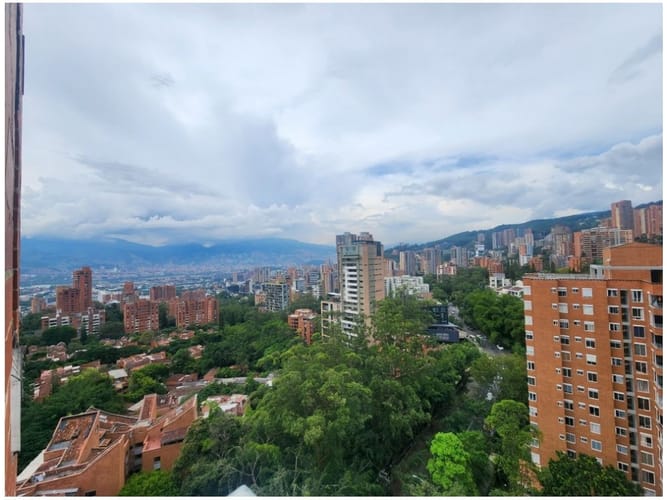 Apartamento en venta en El Poblado, Medellín · foto 17 de 17