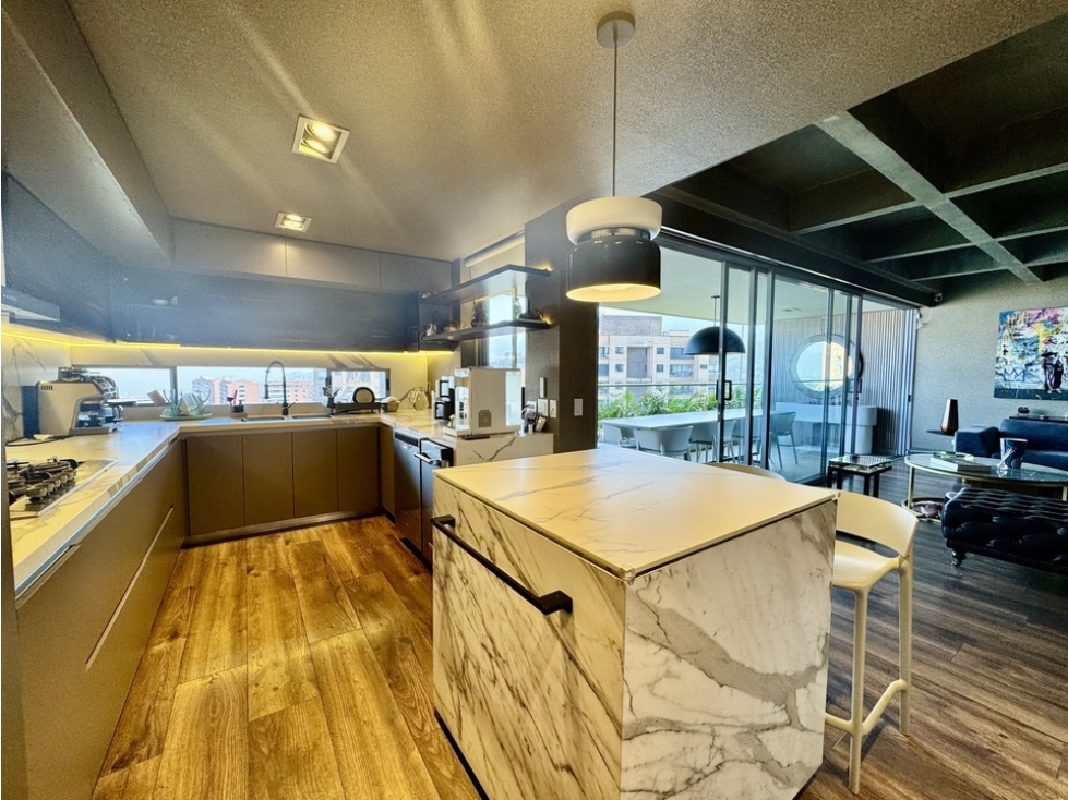 Apartamento en venta en Loma De Las Brujas, Envigado · foto 5 de 6
