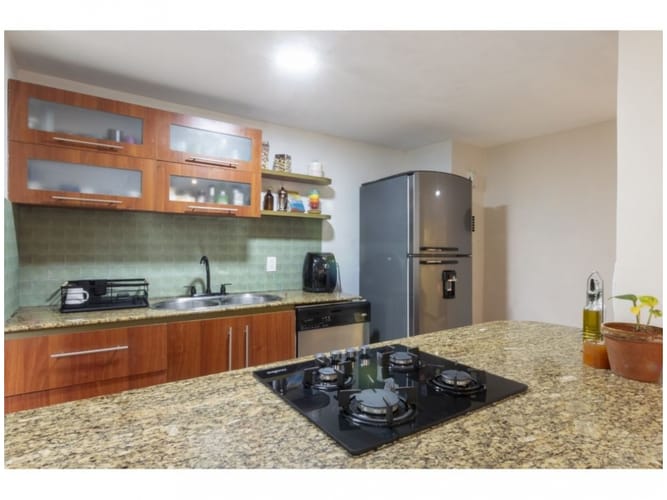 Apartamento de 3 alcobas en venta en Lalinde, Medellín, 170 m² · foto 14 de 24