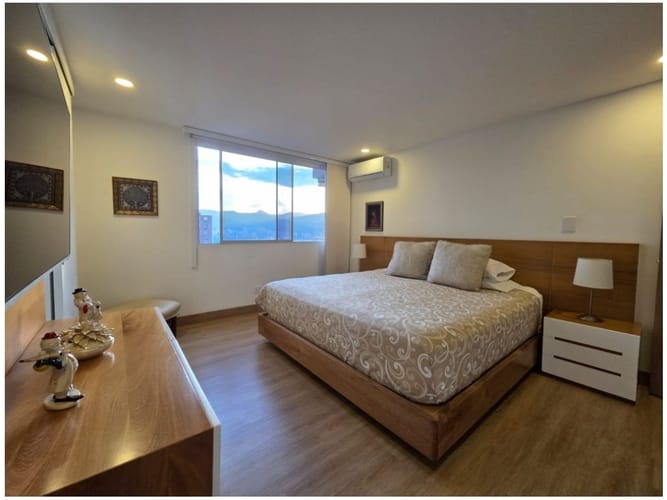 Apartamento de 3 alcobas en venta en El Poblado, Medellín, 125 m² · foto 6 de 19