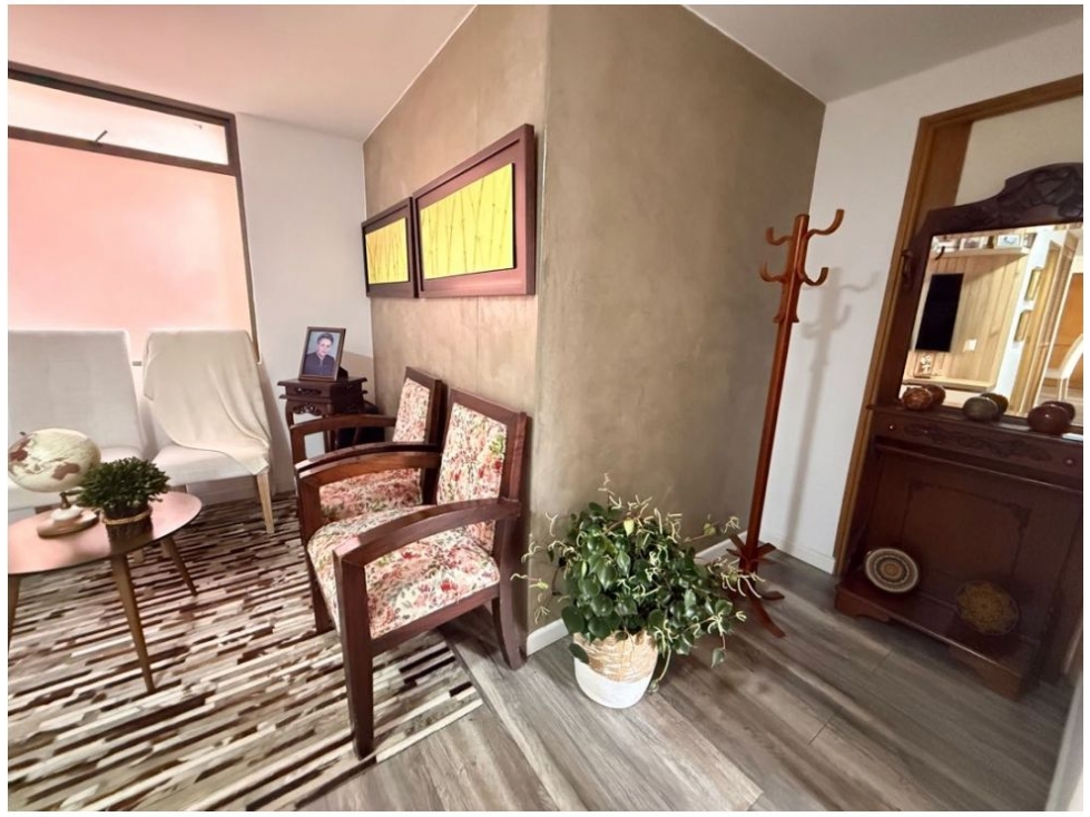 Apartamento en venta en La Abadia, Medellín · foto 11 de 18