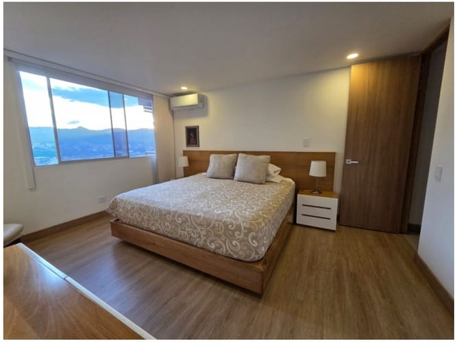 Apartamento de 3 alcobas en venta en El Poblado, Medellín, 125 m² · foto 8 de 19