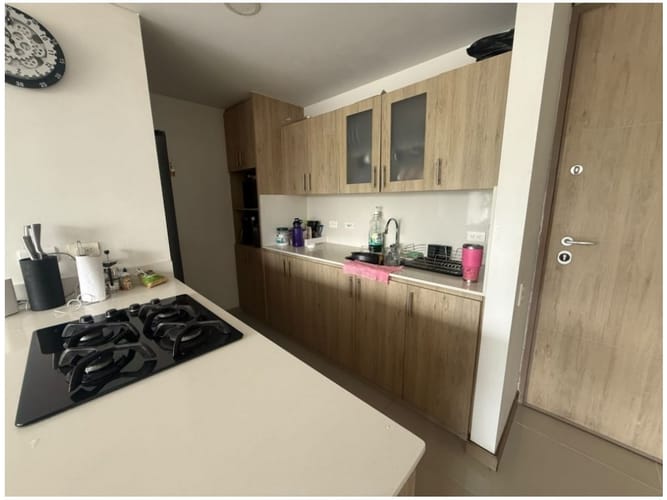 Apartamento de 3 alcobas en venta en Loma Del Esmeraldal, Envigado, 112 m² · foto 4 de 18