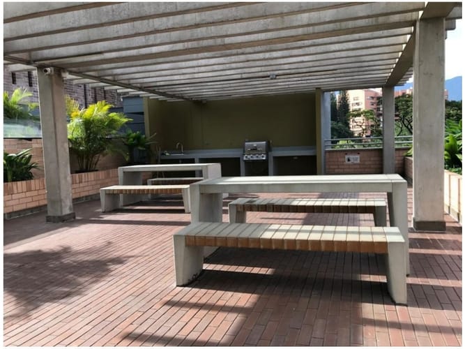 Apartamento en venta en El Poblado, Medellín · foto 18 de 20