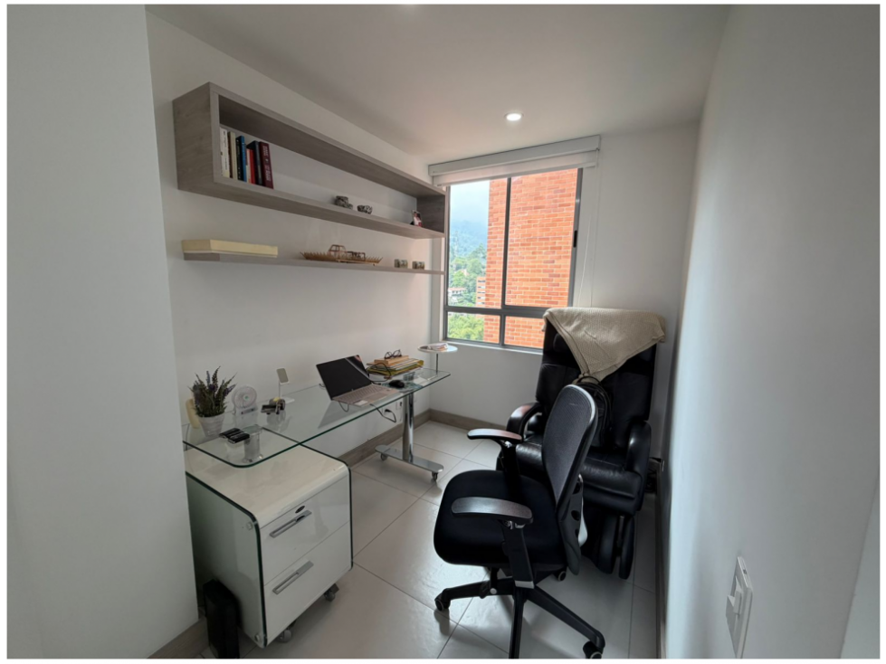 Apartamento en venta en Camino Verde, Envigado · foto 8 de 16