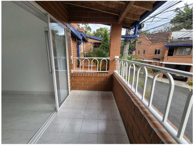 Casa de 3 alcobas en venta en Quintas Del Sol De La Mota, Medellín, 190 m² · foto 12 de 23