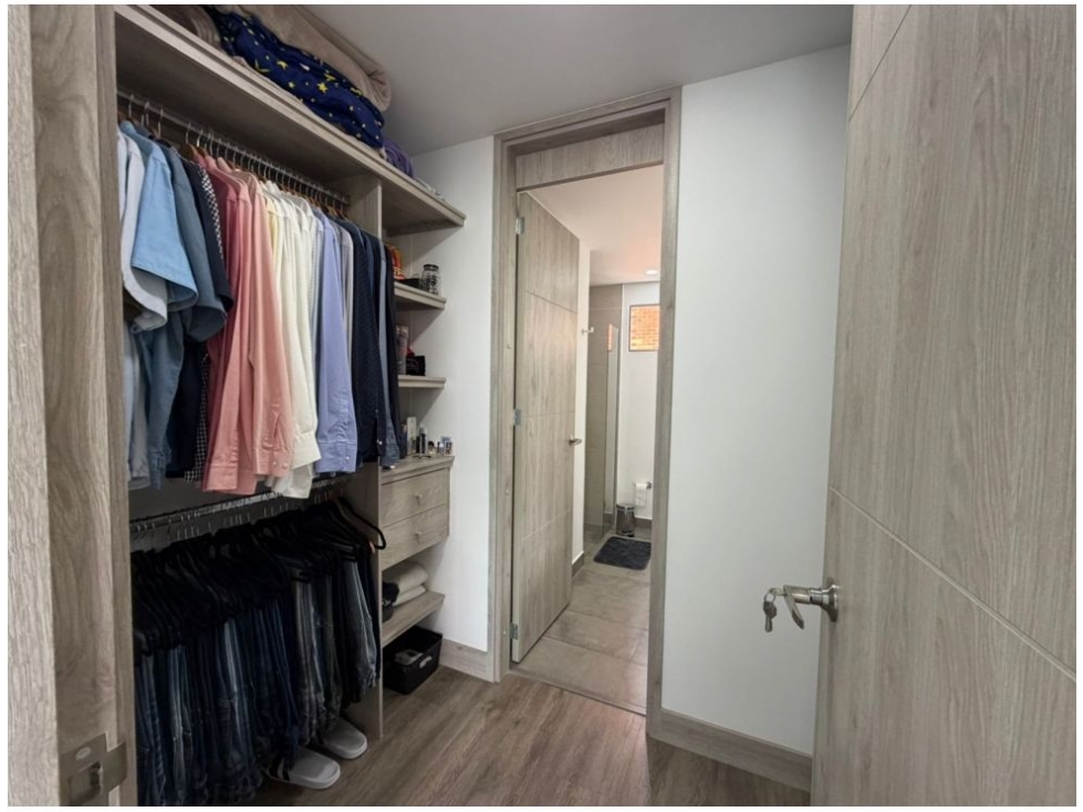 Apartamento en venta en Camino Verde, Envigado · foto 11 de 16