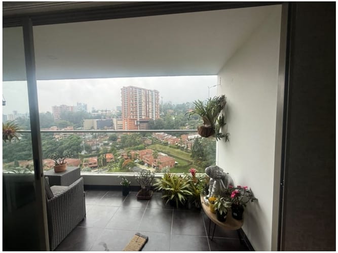Apartamento de 3 alcobas en venta en Loma Del Esmeraldal, Envigado, 112 m² · foto 17 de 18