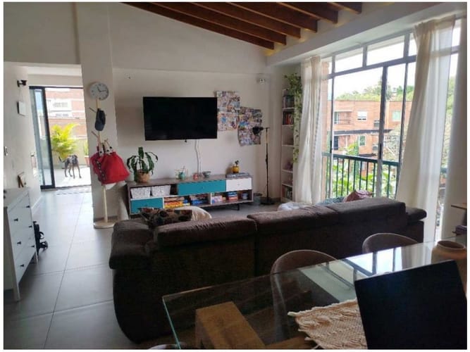 Apartamento de 2 alcobas en venta en Lorena, Medellín, 130 m² · foto 3 de 20