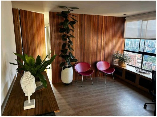 Apartamento de 3 alcobas en venta en El Poblado, Medellín, 188 m² · foto 15 de 21
