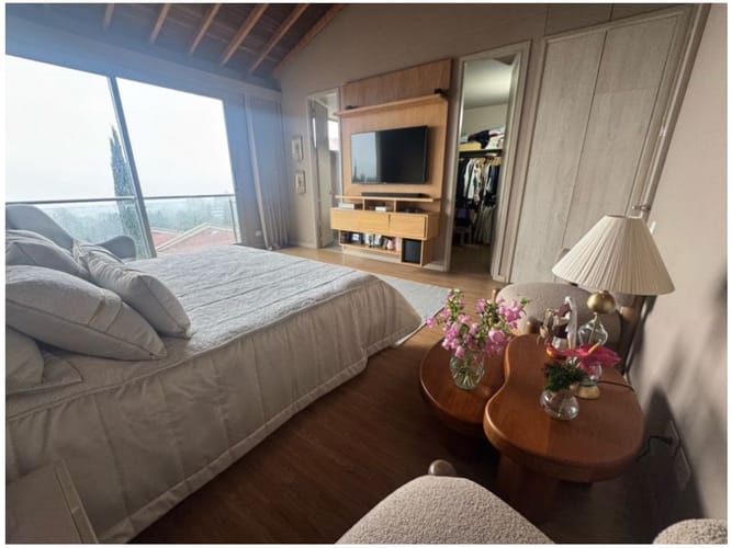 Casa de 3 alcobas en venta en San Lucas, Medellín, 223 m² · foto 18 de 24