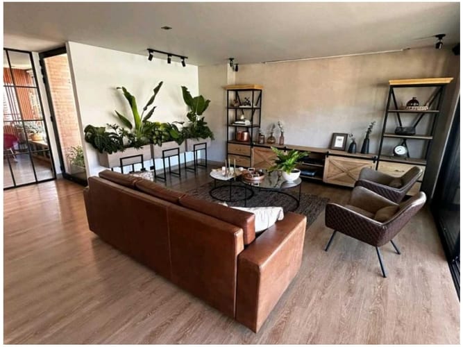 Apartamento de 3 alcobas en venta en El Poblado, Medellín, 188 m² · foto 16 de 21