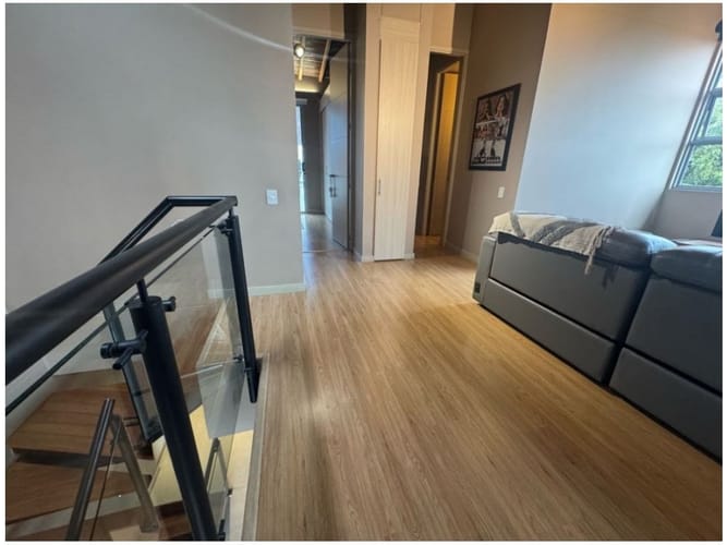 Casa de 3 alcobas en venta en San Lucas, Medellín, 223 m² · foto 21 de 24