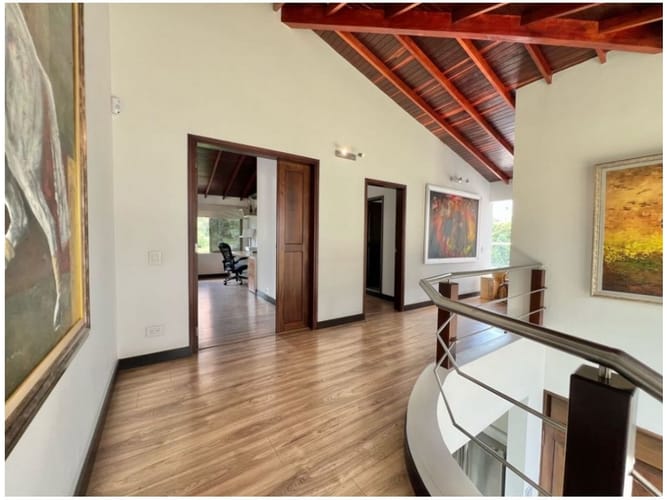 Casa de 3 alcobas en venta en El Carmelo Ii, Sabaneta, 350 m² · foto 13 de 22