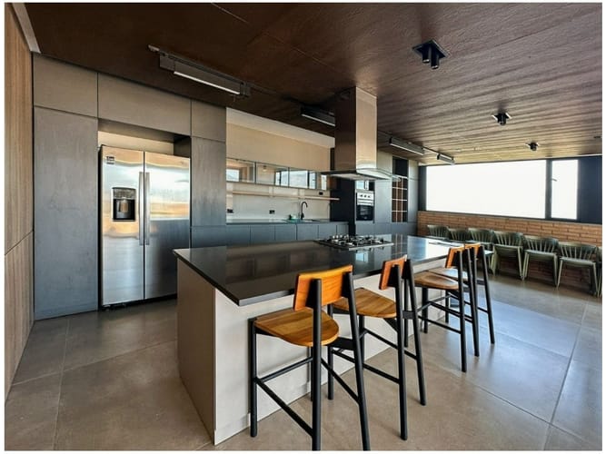 Apartaestudio en venta en El Poblado, Medellín, 98 m² · foto 8 de 24