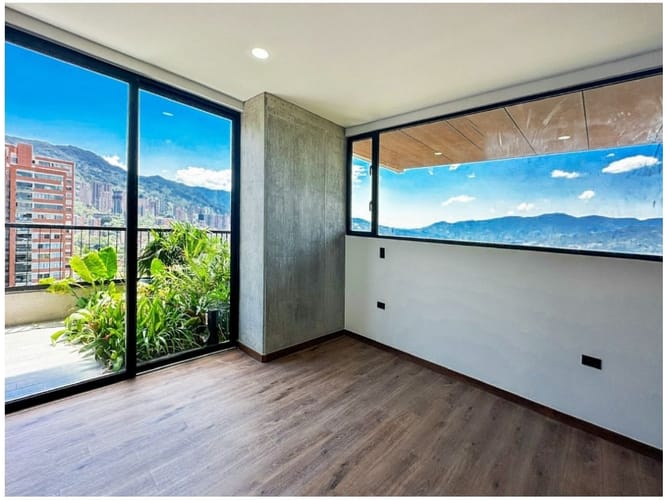 Apartaestudio en venta en El Poblado, Medellín, 98 m² · foto 10 de 24