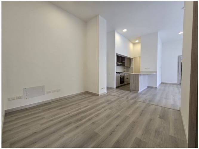 Apartamento de 3 alcobas en venta en El Poblado, Medellín, 117 m² · foto 7 de 14