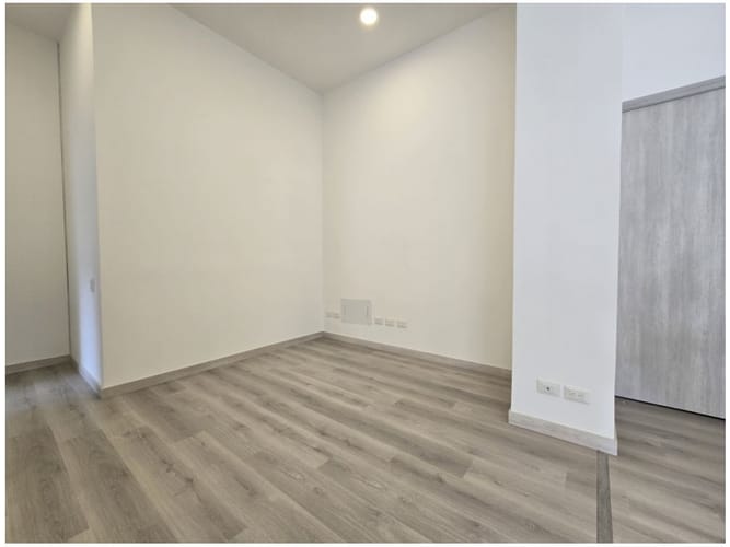 Apartamento de 3 alcobas en venta en El Poblado, Medellín, 117 m² · foto 8 de 14