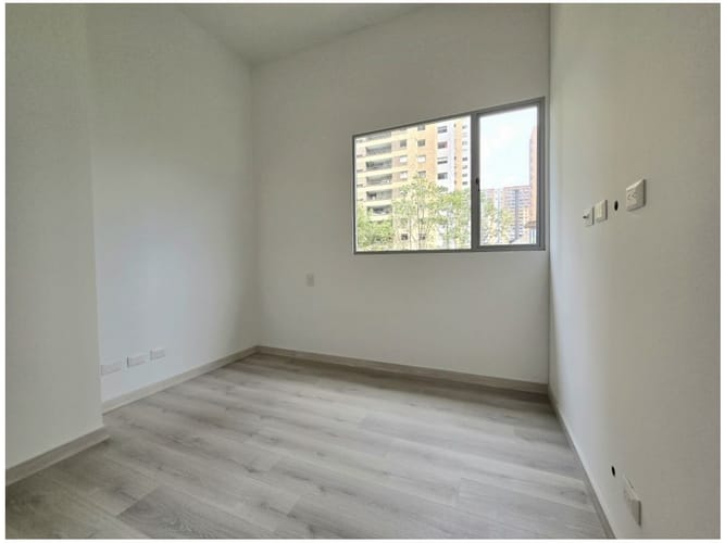 Apartamento de 3 alcobas en venta en El Poblado, Medellín, 117 m² · foto 13 de 14