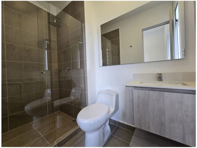 Apartamento de 3 alcobas en venta en El Poblado, Medellín, 117 m² · foto 14 de 14
