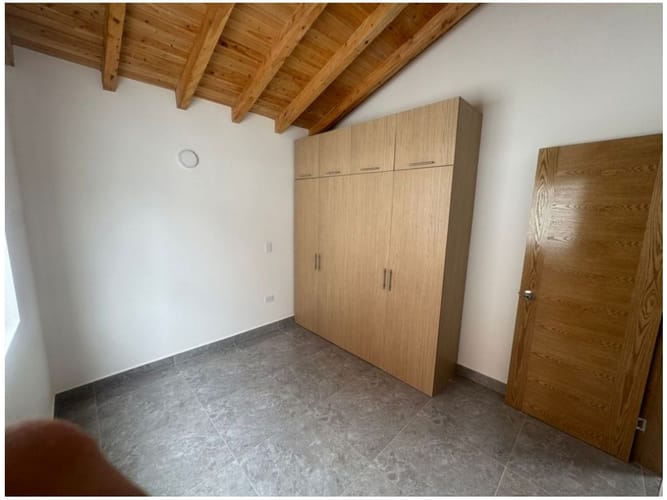 Casa de 4 alcobas en venta en Medellín, 140 m² · foto 12 de 21