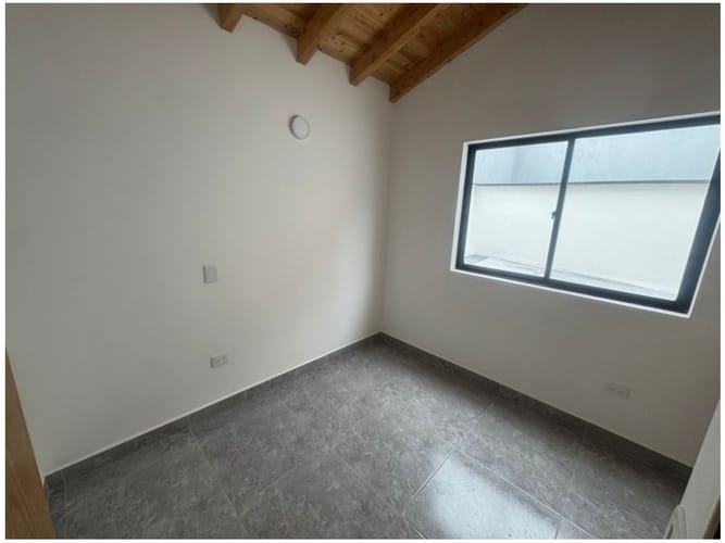 Casa de 4 alcobas en venta en Medellín, 140 m² · foto 15 de 21
