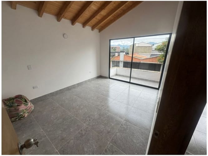 Casa de 4 alcobas en venta en Medellín, 140 m² · foto 16 de 21