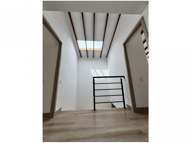 Casa de 3 alcobas en venta en Lomitas, Medellín, 140 m² · foto 18 de 24
