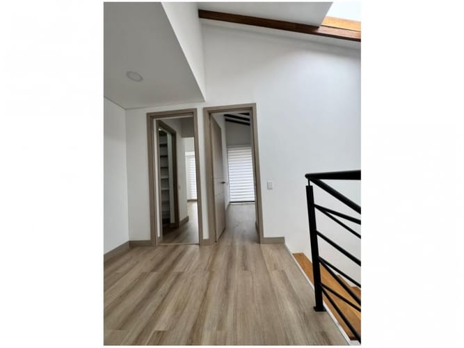 Casa de 3 alcobas en venta en Lomitas, Medellín, 140 m² · foto 19 de 24