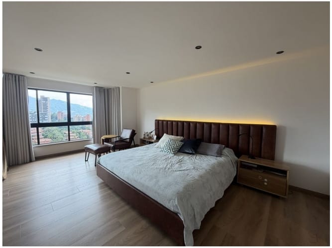 Apartamento de 4 alcobas en venta en Los Balsos, Medellín, 294 m² · foto 7 de 12