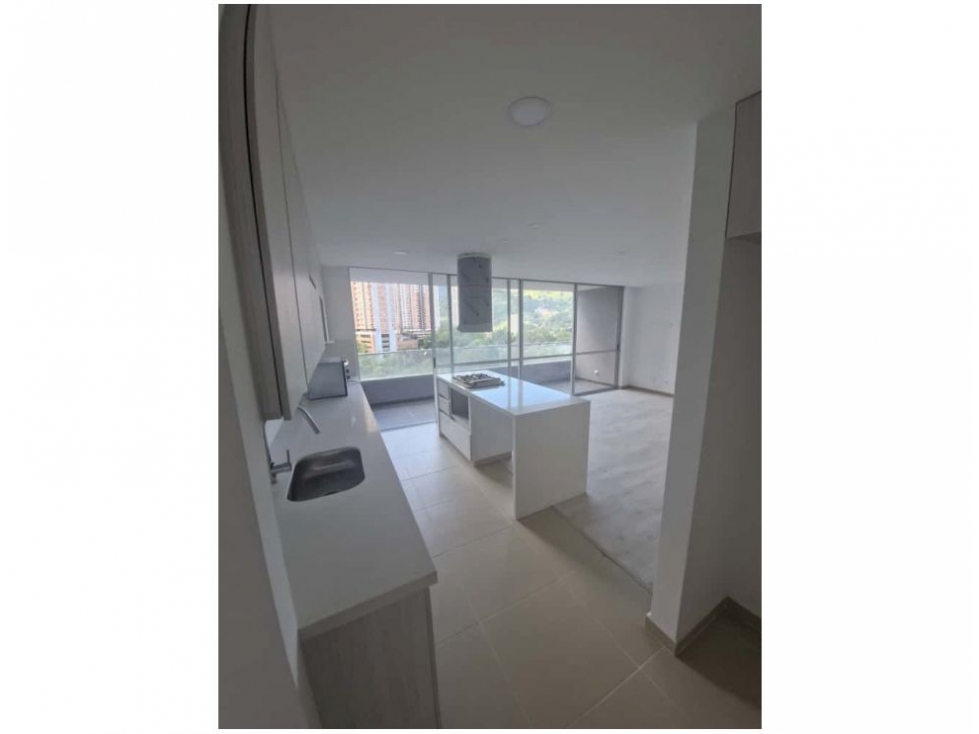 Apartamento en venta en Suramérica, Itagüí · foto 11 de 19