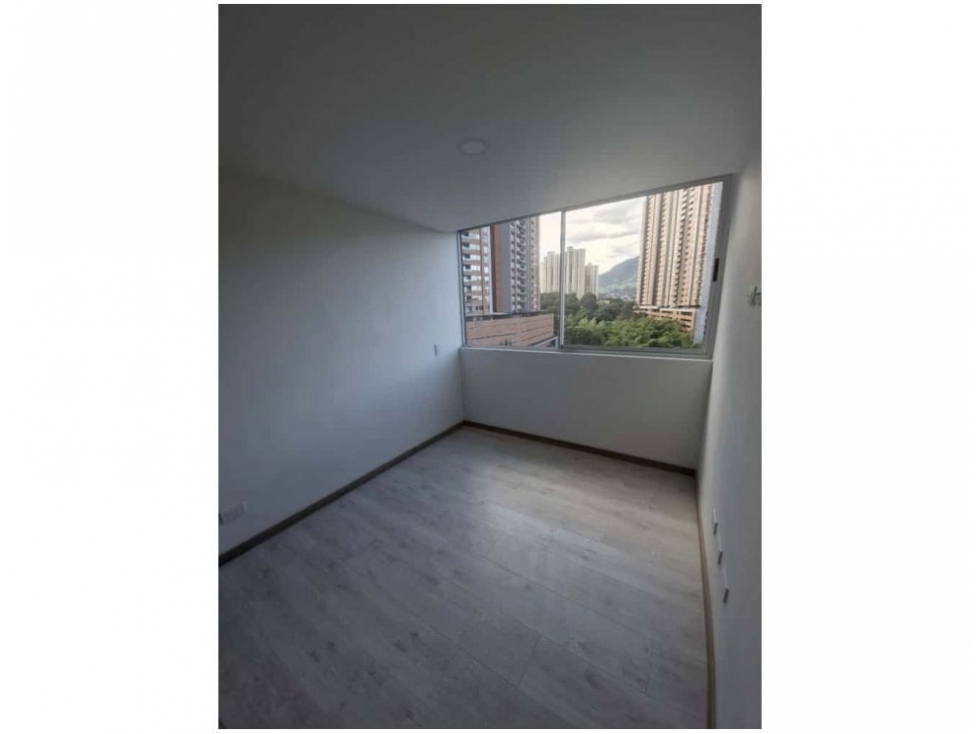 Apartamento en venta en Suramérica, Itagüí · foto 12 de 19