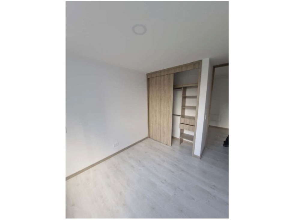Apartamento en venta en Suramérica, Itagüí · foto 13 de 19