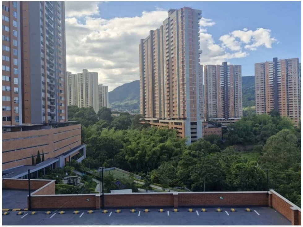 Apartamento en venta en Suramérica, Itagüí · foto 15 de 19