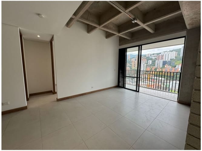 Apartamento de 2 alcobas en venta en El Poblado, Medellín, 94 m² · foto 15 de 23