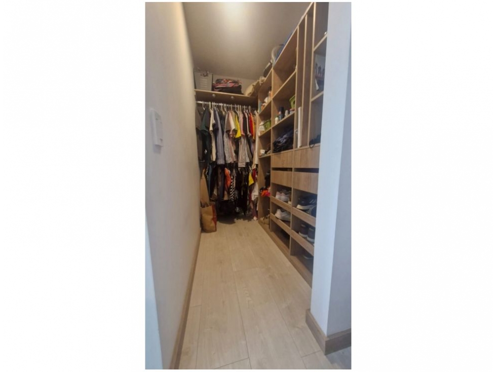 Apartamento en venta en Suramérica, Itagüí · foto 6 de 13