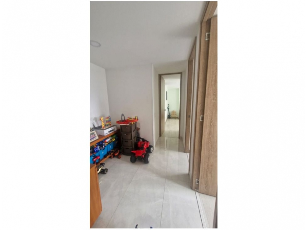 Apartamento en venta en Suramérica, Itagüí · foto 7 de 13