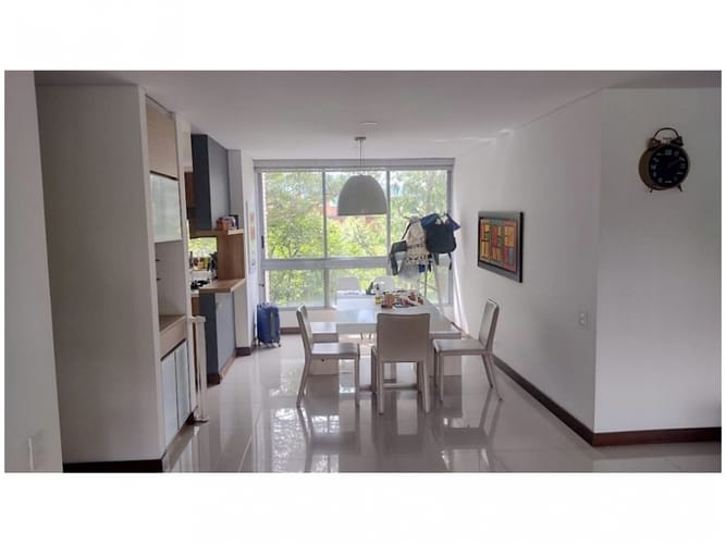 Apartamento de 3 alcobas en venta en El Poblado, Medellín, 151 m² · foto 1 de 24