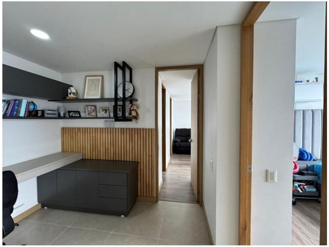 Apartamento de 3 alcobas en venta en El Poblado, Medellín, 88 m² · foto 14 de 24